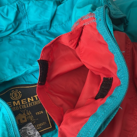 Element Rain Jacket - Picture 9 of 10